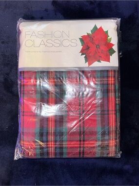 Vintage Fashion Industries Table Linen Tablecloth 60 X 104in Brand New Old Stock